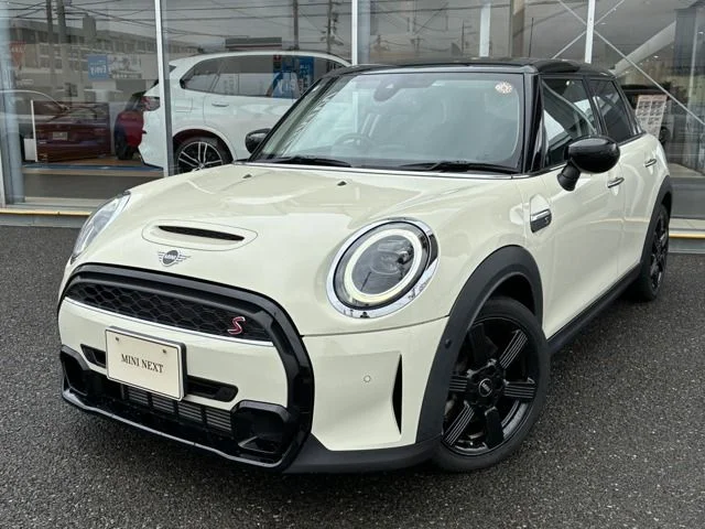 Bmw MINI COOPER SD 5DOOR ベースグレード 2022