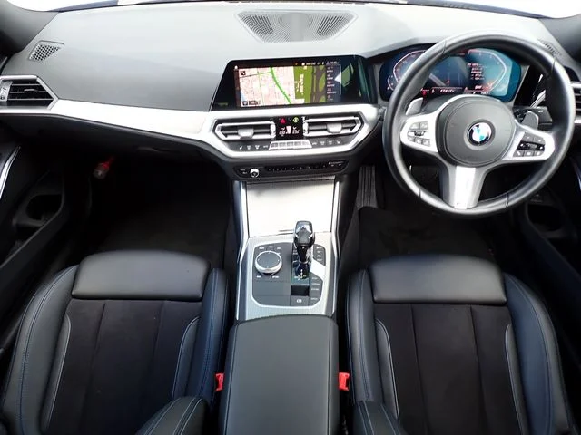 Bmw BMW 3series sedan 320i　Mスポーツ photo 2