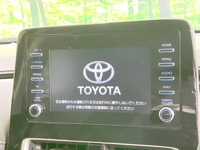 Toyota AQUA G photo 3