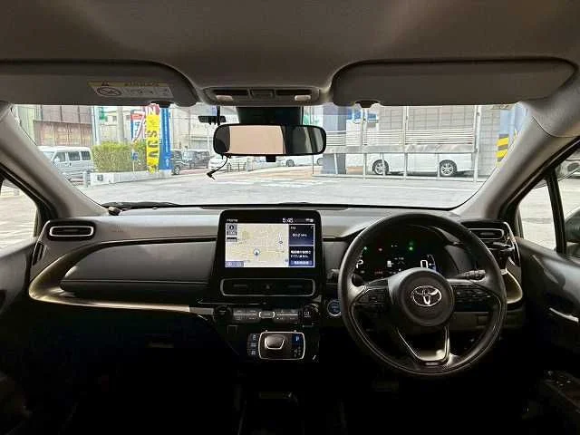 Toyota AQUA Z photo 3