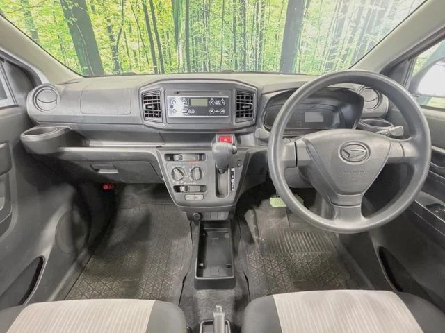 Daihatsu MIRA e:S L　SA3 photo 2