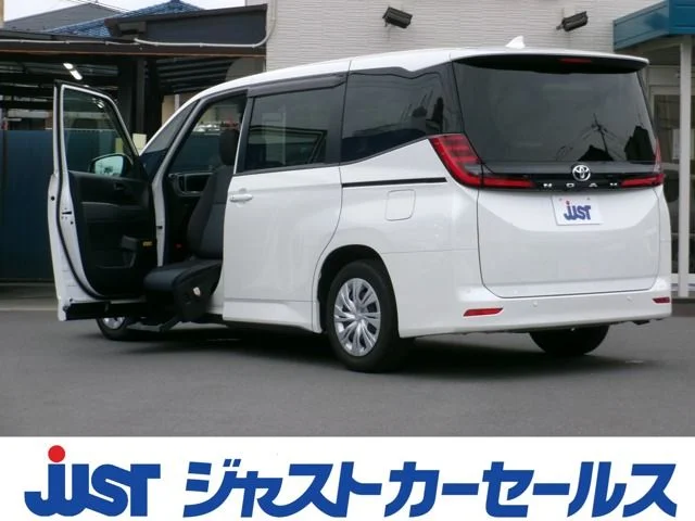 Toyota NOAH ウェルキャブ 2023