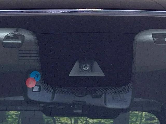 Mitsubishi DELICA MINI T　プレミアム photo 3