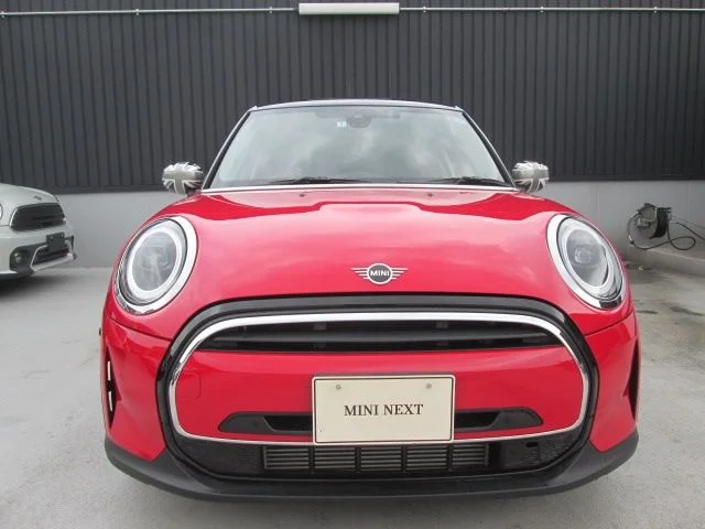 Bmw MINI COOPER D 5DOOR ベースグレード photo 2