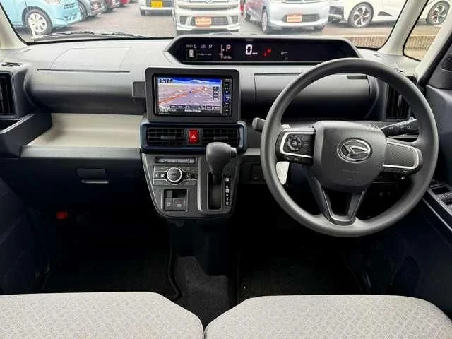 Daihatsu TANTO X photo 2