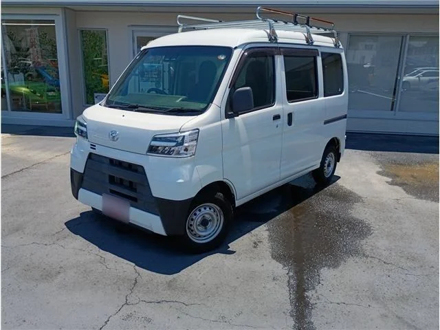 Toyota PIXIS van デラックス　HR　SA3 2021