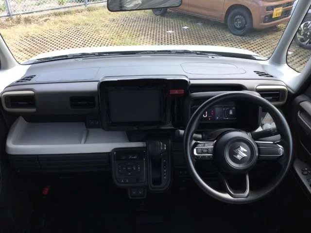 Suzuki Spacia ハイブリッドX photo 2