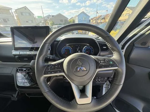 Mitsubishi DELICA MINI G　プレミアム　リミテッドエディション photo 2