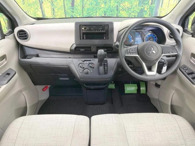 Mitsubishi eK WAGON M photo 3