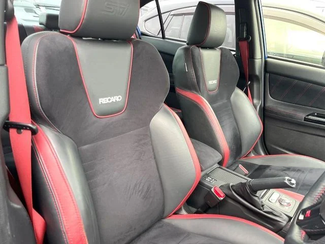 Subaru WRX STI STI　2．0　タイプS photo 3
