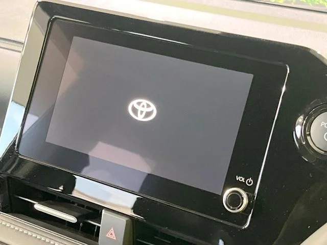 Toyota NOAH HYBRID S−Z photo 4