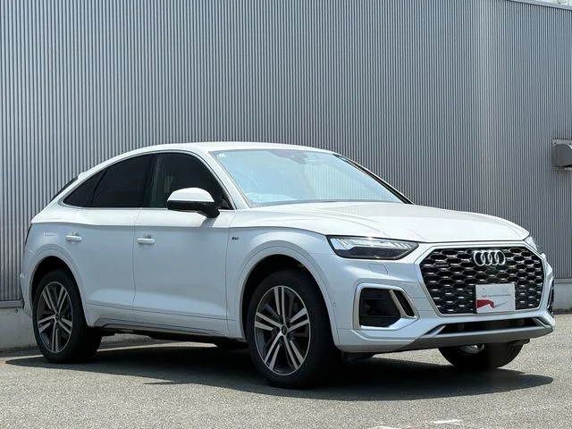 Audi AUDI Q5 SPORTBACK Sライン　ダイナミックエディション photo 3