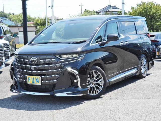 Toyota ALPHARD hybrid 4WD エグゼクティブラウンジ　PHEV 2025