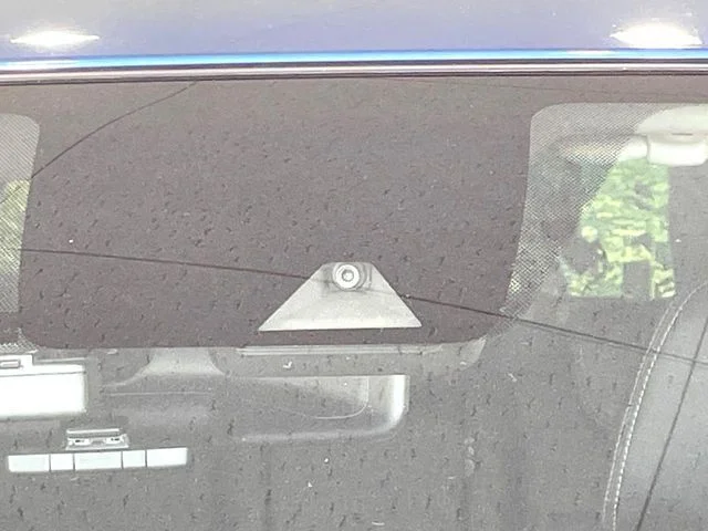 Nissan NOTE e−POWER　メダリスト photo 3
