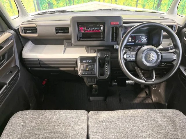Suzuki Spacia ハイブリッドG photo 2
