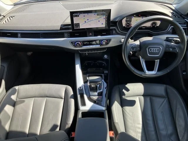 Audi AUDI A4 AVANT 35　TDI　アドバンスド photo 2
