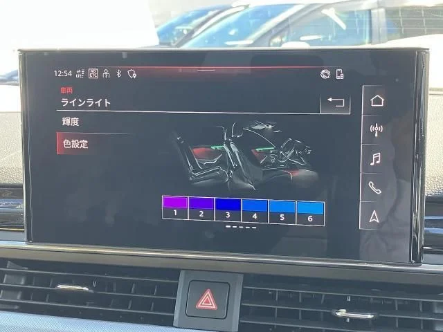Audi AUDI A4 AVANT 35　TDI　アドバンスド photo 3