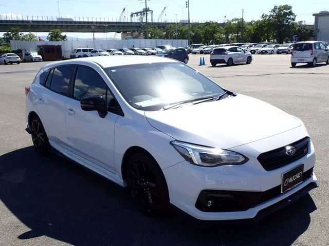 Subaru IMPREZA SPORT 4WD STI　スポーツ photo 4