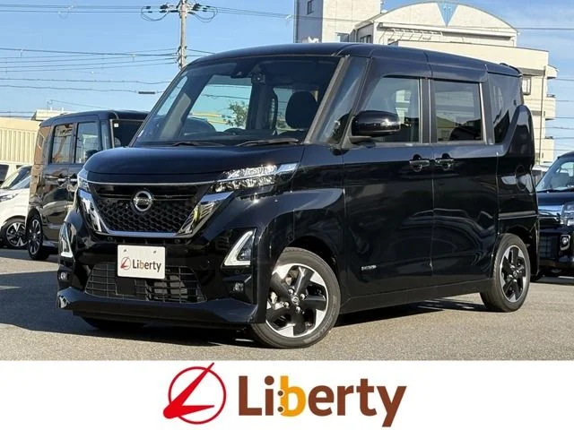 Nissan ROOX ハイウェイスターX 2022