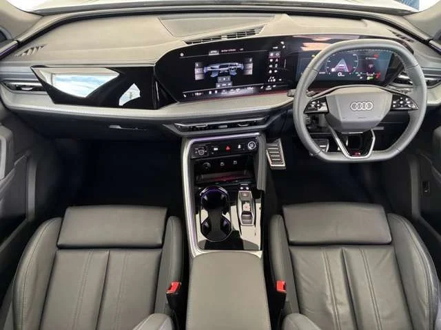Audi AUDI Q5 SPORTBACK TDI　クワトロ150kW　アドバンスド photo 4