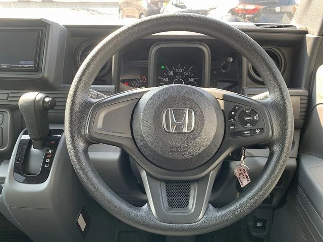 Honda N-VAN G photo 4