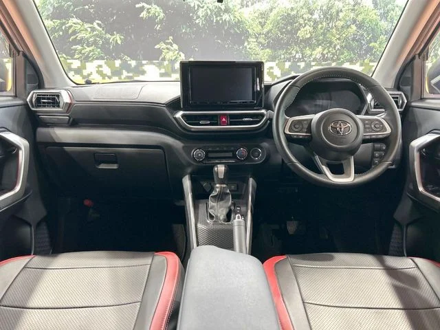 Toyota RAIZE Z photo 2