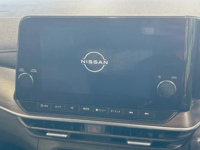 Nissan AURA G　レザーエディション photo 3