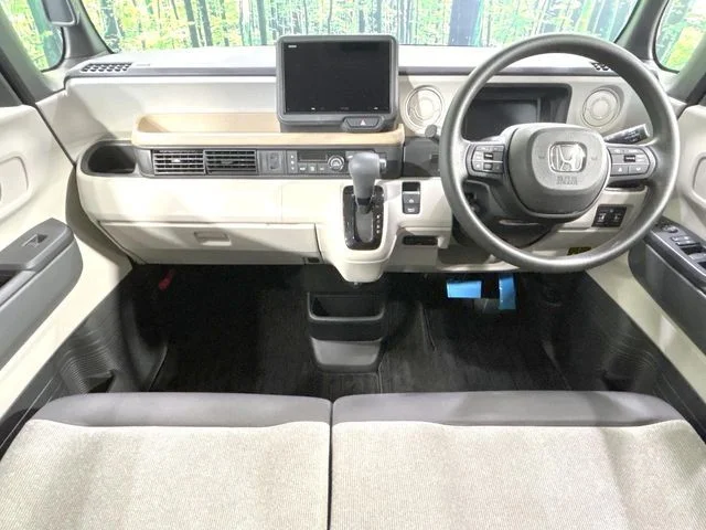 Honda N BOX ベースグレード photo 2