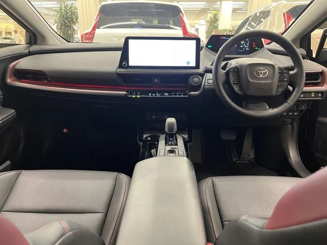 Toyota PRIUS Z photo 2
