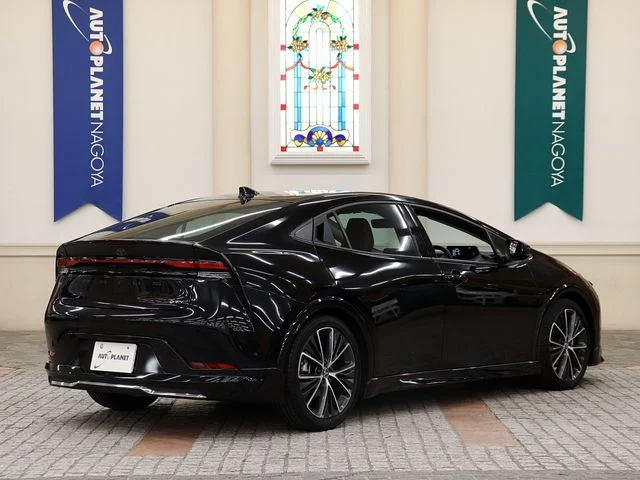 Toyota PRIUS Z photo 3