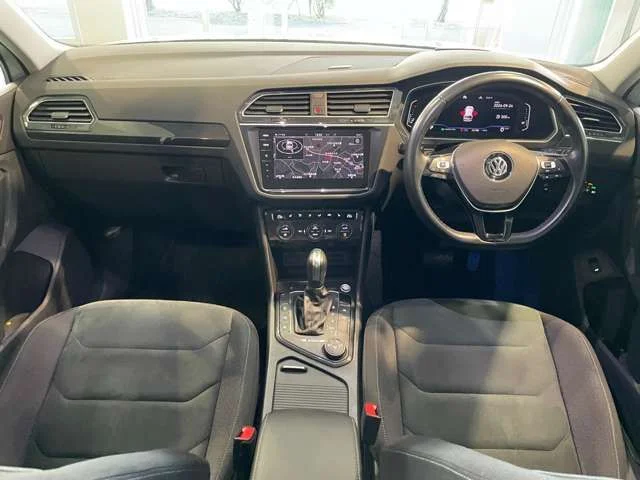 Volkswagen VOLKSWAGEN TIGUAN TDI　4モーション　ハイライン photo 2