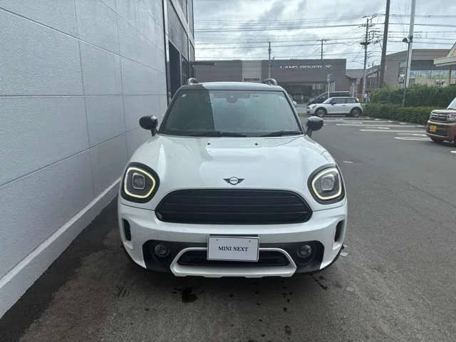 Bmw MINI COOPER D CROSSOVER アンテイムド　エディション photo 2