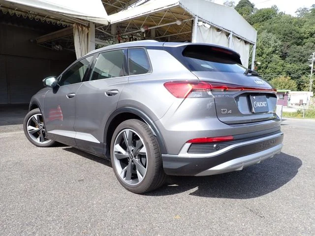 Audi AUDI Q4 e-tron 45　Sライン photo 3