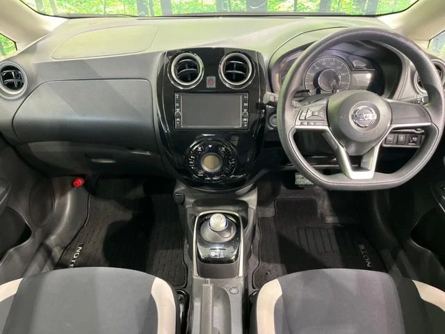 Nissan NOTE e−POWER　X photo 2