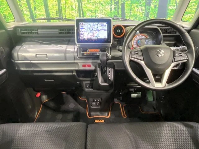 Suzuki Spacia GEAR ハイブリッドXZ　ターボ photo 2