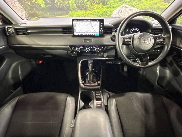 Honda VEZEL e:HEV Z photo 2