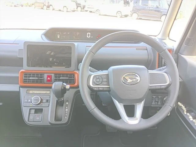 Daihatsu TANTO FAN CROSS ターボ photo 2