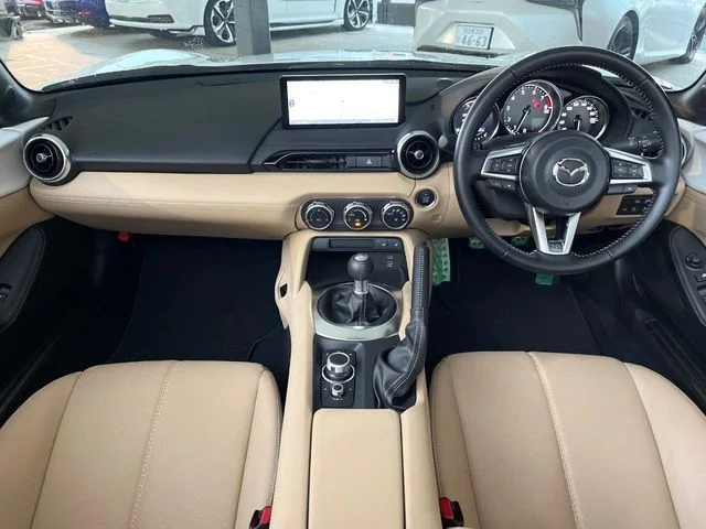 Mazda ROADSTER S　レザーパッケージ　Vセレクション photo 2