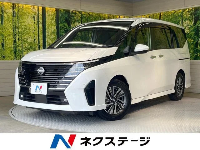 Nissan SERENA WG e−POWER　ハイウェイスター　V 2023