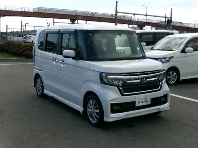Honda N BOX CUSTOM L　ターボ photo 3