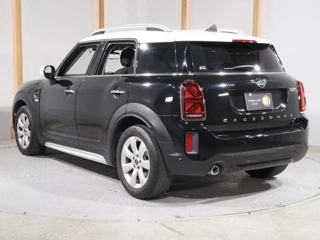 Bmw MINI COOPER CROSSOVER ベースグレード photo 2