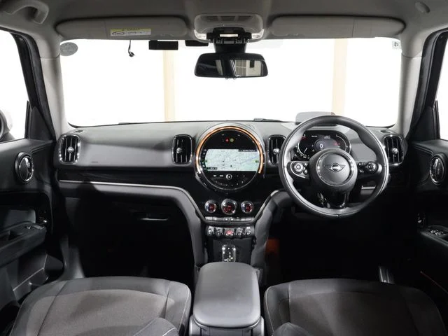 Bmw MINI COOPER CROSSOVER ベースグレード photo 3