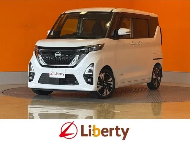 Nissan ROOX ハイウェイスターX　プロパイロットEd 2022