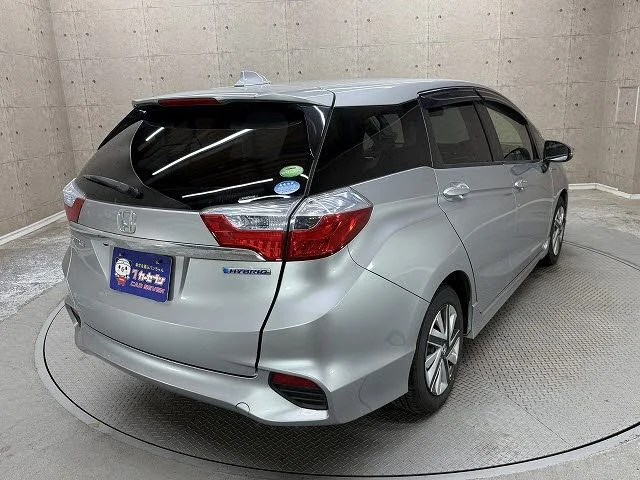Honda SHUTTLE HYBRID ホンダセンシング photo 4