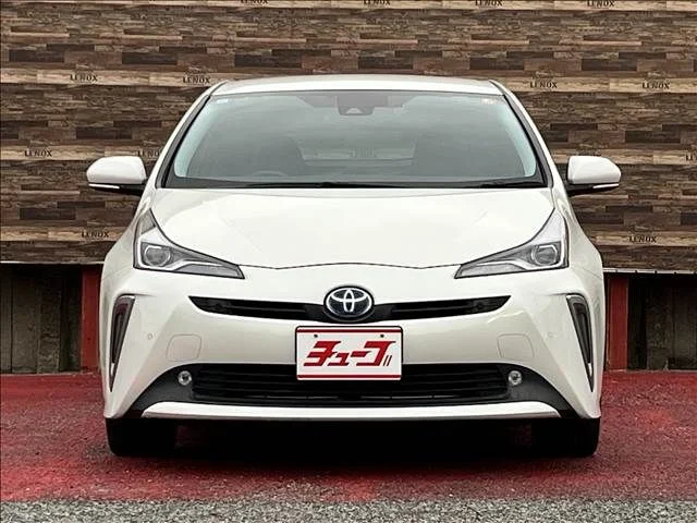 Toyota PRIUS S　“ツーリングセレクション” photo 2