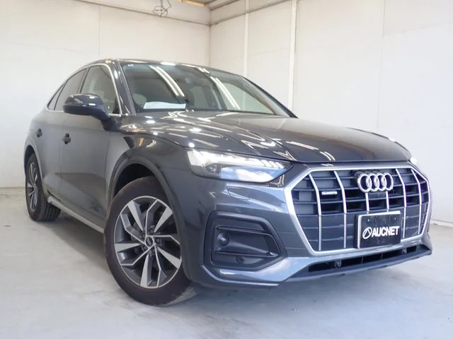 Audi AUDI Q5 SPORTBACK 40TDIクワトロアドバンスド　エアサス 2022