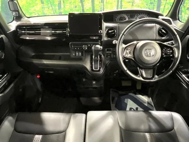 Honda N BOX CUSTOM L　ターボ photo 2