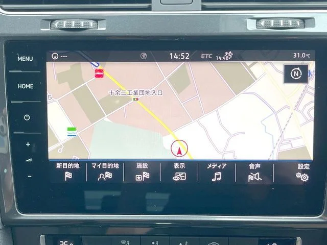 Volkswagen VOLKSWAGEN GOLF VARIANT TSI　コンフォートライン　マイスター photo 4