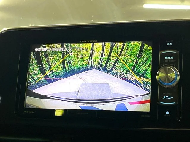 Toyota C-HR S　ハイブリッド　LEDパッケージ photo 4