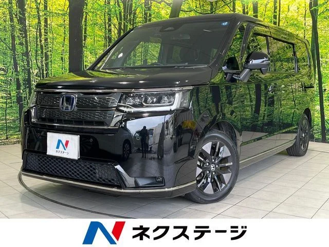 Honda STEPWAGON e:HEV SPADA ベースグレード 2024